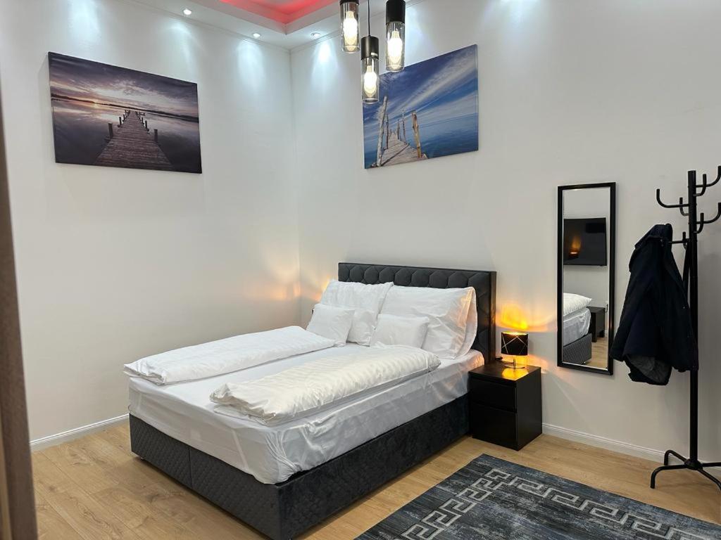 Lizu Apartmant Boedapest Buitenkant foto